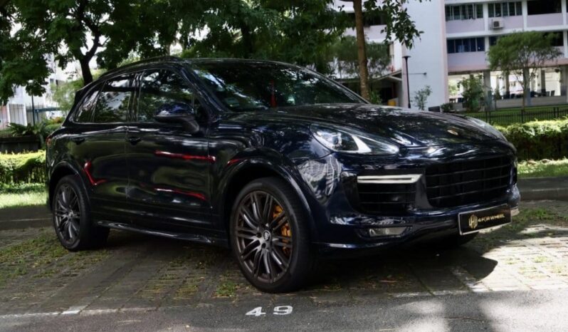 Porsche Cayenne Diesel 3.0A Tip (New 10-yr COE) full